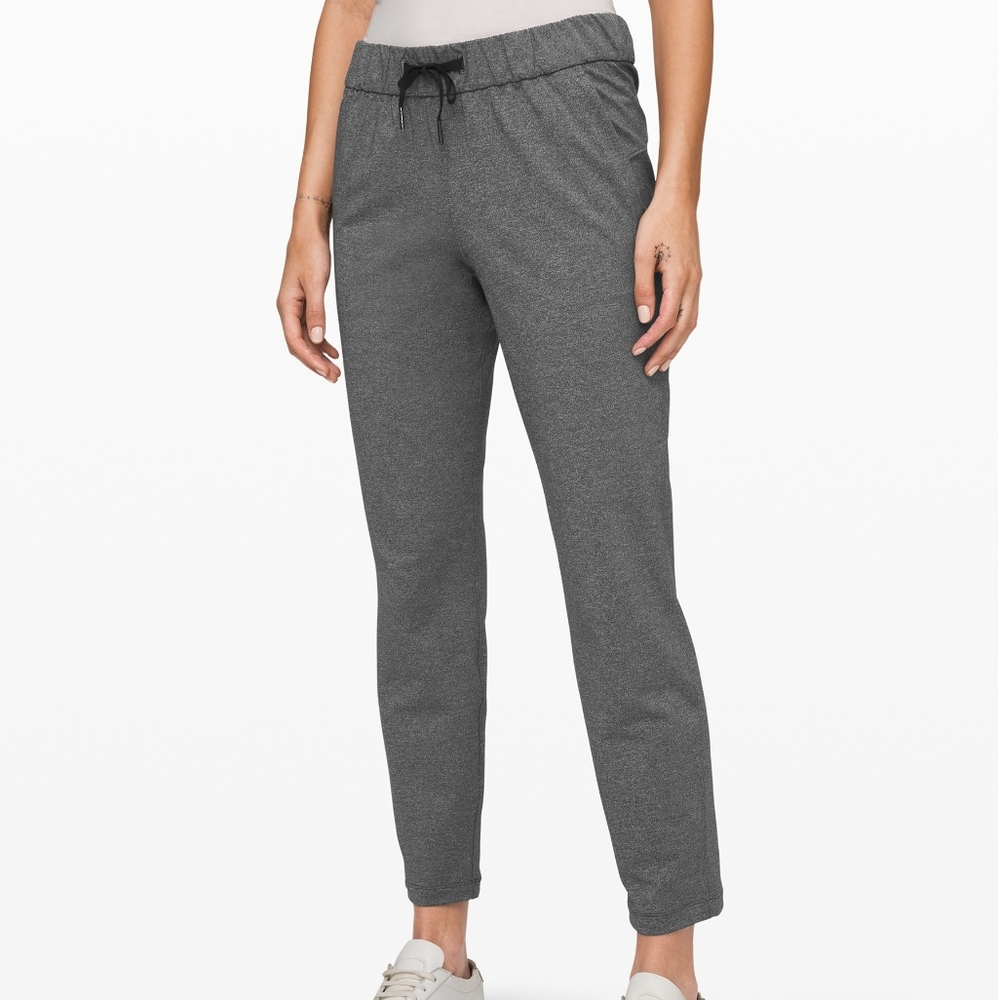 Lululemon On the Fly Pants Heather Grey Luxtreme 27” inseam size 2 drawstring